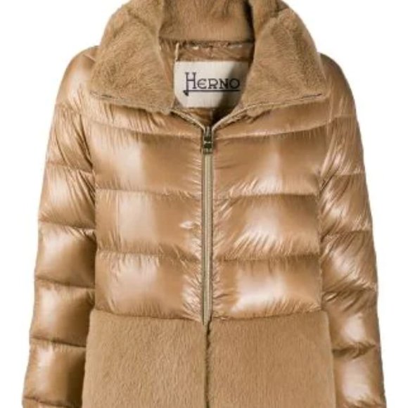 NWOT. Herno panelled high-neck puffer jacketSize46 IT